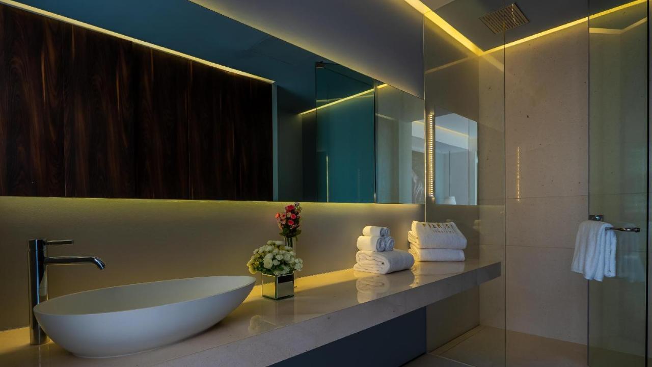 Pier 57 - 208 Best 2 Bedroom Condo In Romantic Zone بويرتو فالارتا المظهر الخارجي الصورة